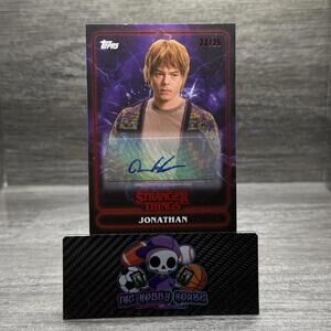 2025 Topps Stranger Things Charlie Heaton Jonathan Byers Purple Auto 23/25 #11A